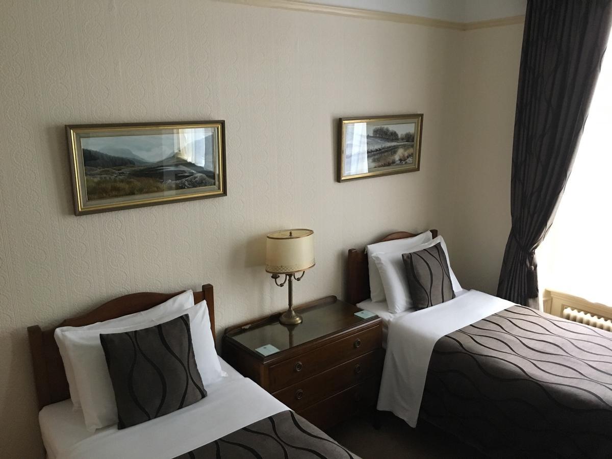 Glasgow Guest House Esterno foto