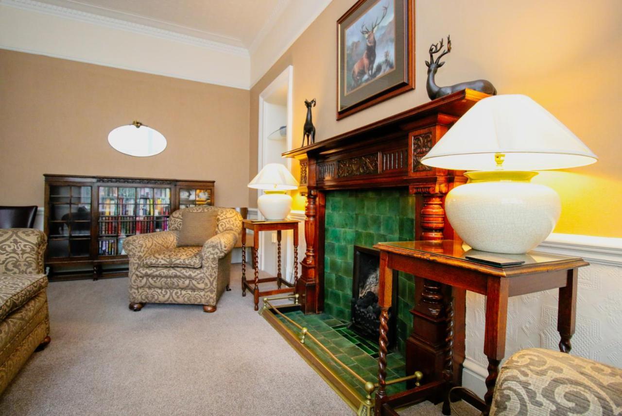 Glasgow Guest House Esterno foto