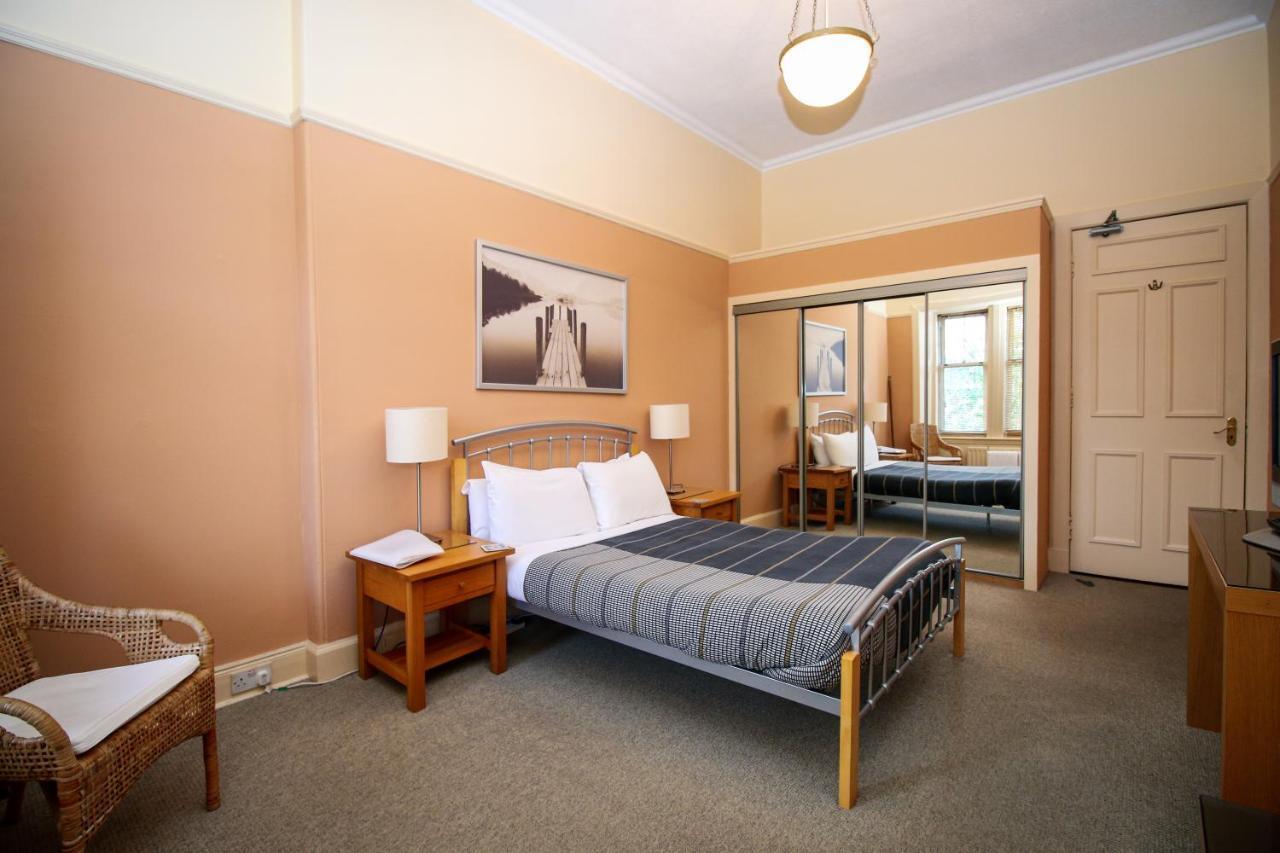 Glasgow Guest House Esterno foto