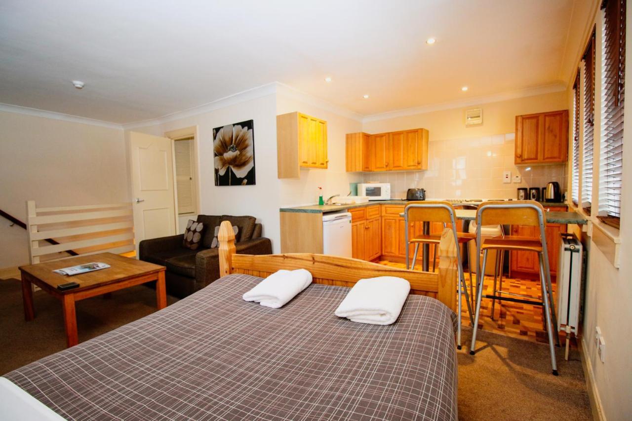 Glasgow Guest House Esterno foto