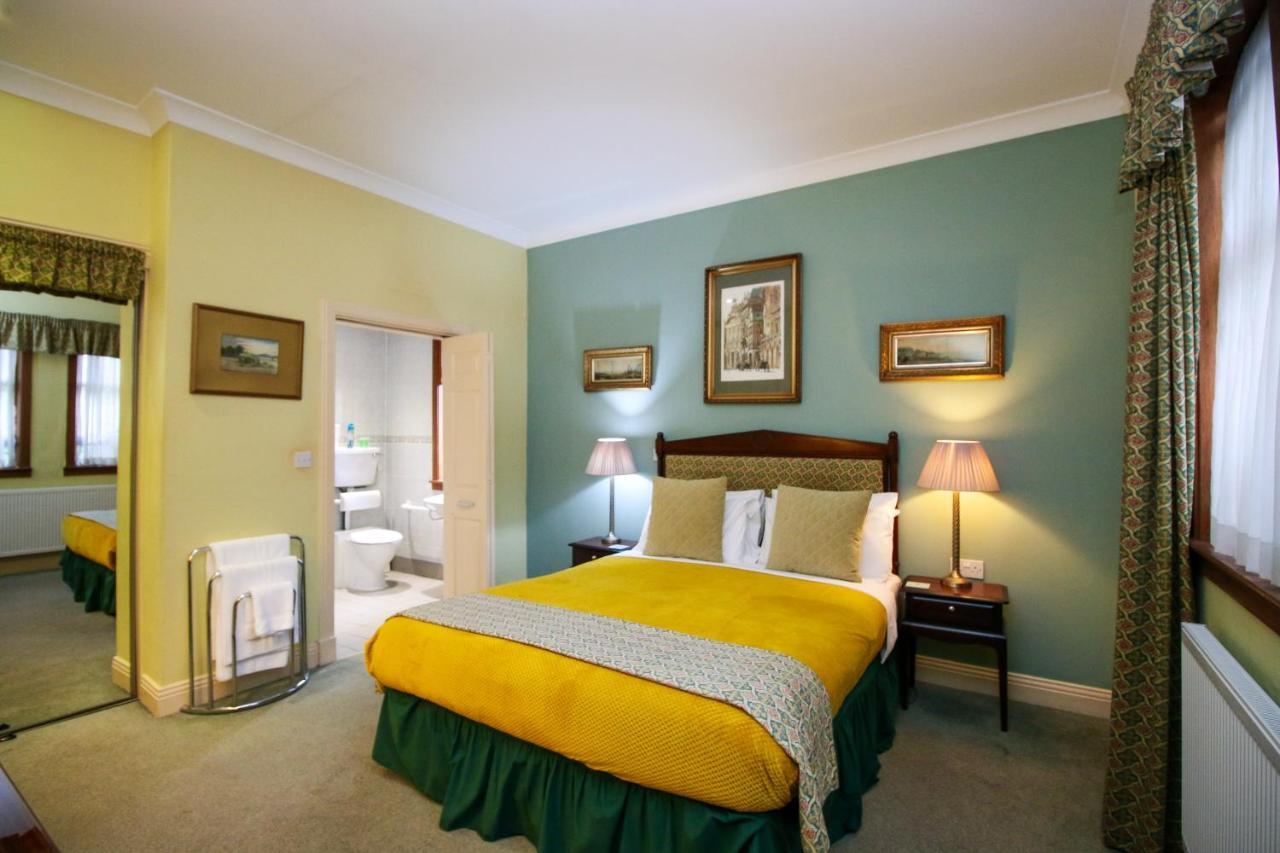 Glasgow Guest House Esterno foto