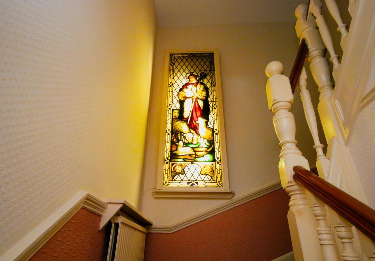 Glasgow Guest House Esterno foto